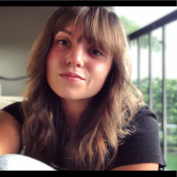 Posher - Picture 1 of 2